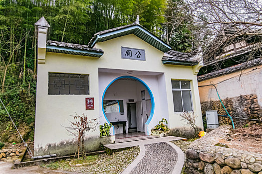 四川江油保姆多少錢？讓我們告訴你最真實的價格與選擇！