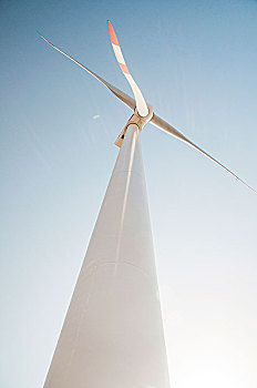 廣州做保姆工資多少？2025年最新數(shù)據(jù)分析，助您選擇最合適的職業(yè)發(fā)展方向！