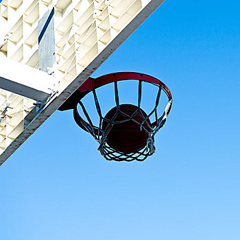 找個保姆光做飯多少錢？了解這些讓你做出明智選擇！