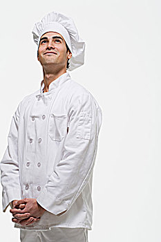 帶孩子的全職保姆多少錢？了解市場價格與服務(wù)內(nèi)容，幫你做出明智選擇！