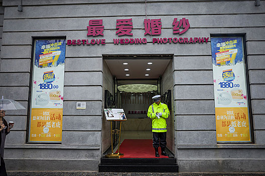石家莊家政培訓保潔多少錢？助您提升生活品質(zhì)的優(yōu)選選擇
