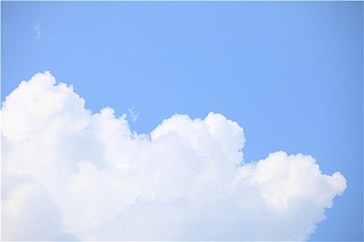 請(qǐng)保姆多少錢一個(gè)？了解保姆服務(wù)的收費(fèi)標(biāo)準(zhǔn)與選擇技巧