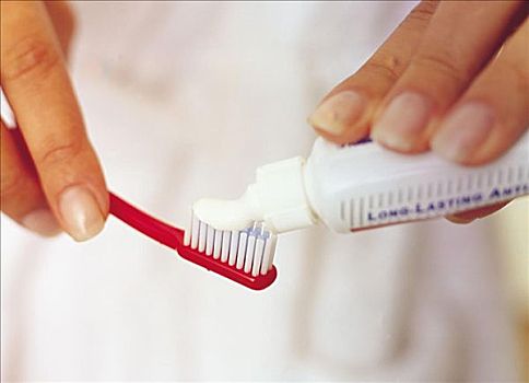 金牌保姆一般多少錢？了解家庭護理服務(wù)的價值與價格