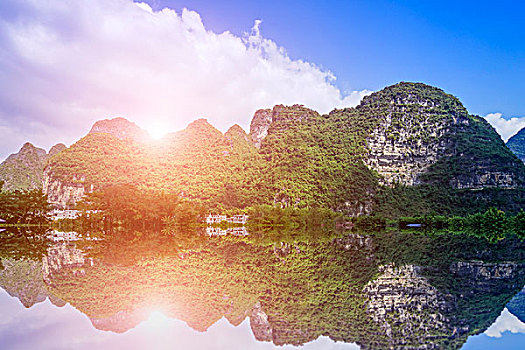 行大家政共有多少家？一場(chǎng)關(guān)于家政行業(yè)的深度探討