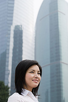 中介賺多少提成？揭秘不為人知的行業(yè)內(nèi)幕