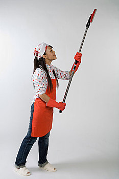 杭州鐘點(diǎn)工保潔多少錢(qián)？讓您輕松享受潔凈家居生活