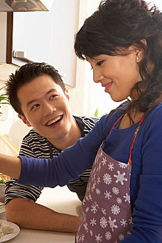 金華保姆介紹費(fèi)多少？了解服務(wù)費(fèi)用，選擇更適合您的保姆