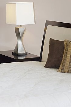 杭州住家保姆工資大揭秘：如何找到性價比最高的保姆？