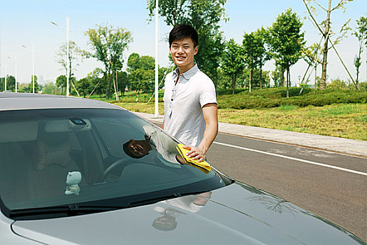 廣州請(qǐng)個(gè)菲傭多少錢(qián)？了解這些費(fèi)用，做出明智選擇！