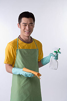 昆明請(qǐng)保姆價(jià)格是多少？了解昆明保姆服務(wù)的費(fèi)用與選擇技巧