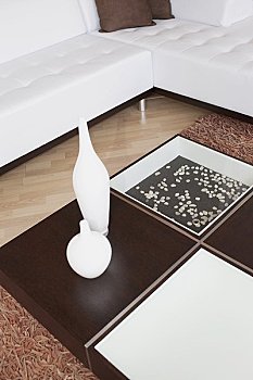 余杭保姆價(jià)格多少錢？選擇適合您的優(yōu)質(zhì)保姆，讓生活更輕松