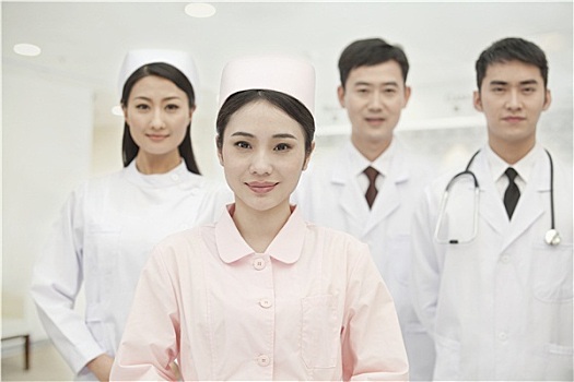 如何選擇性?xún)r(jià)比高的育兒嫂培訓(xùn)班？學(xué)費(fèi)揭秘！