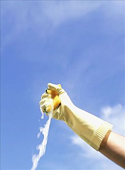李煥英票房突破，帶來無盡回憶與感動！