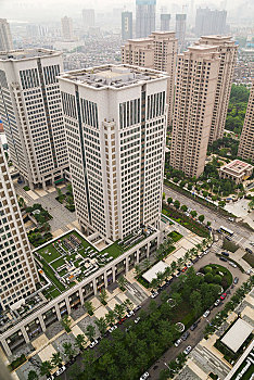 澳洲住家保姆工資多少？揭秘澳洲住家保姆薪資與福利