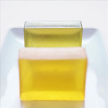 請人搞衛(wèi)生多少錢一小時？讓家務(wù)更輕松，找到最實惠的清潔服務(wù)