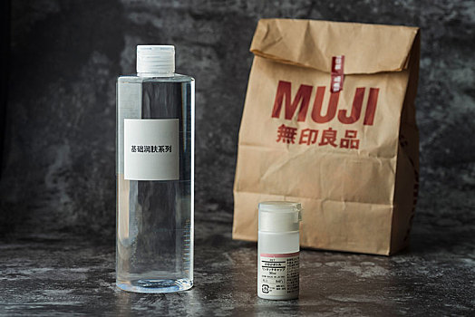 做家政一小時多少錢？揭開家政服務(wù)的秘密，給你最實用的價格指南！