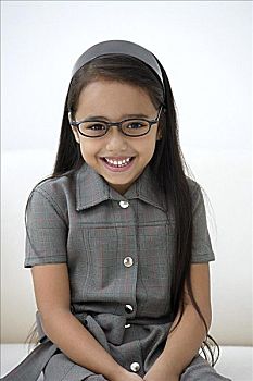 上海接小孩做飯多少錢？帶你了解這項(xiàng)服務(wù)的價(jià)格與價(jià)值