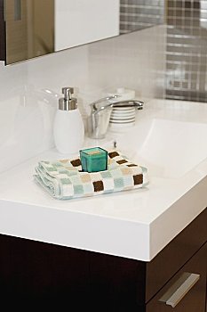 福州市保姆價(jià)格多少錢？了解保姆服務(wù)費(fèi)用的秘密，做明智選擇