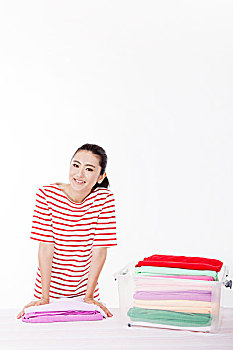 長(zhǎng)沙搞衛(wèi)生的保姆多少錢(qián)？了解長(zhǎng)沙家政市場(chǎng)的最新行情