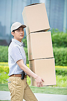 深圳品牌家政服務(wù)費(fèi)用解析：優(yōu)質(zhì)家政服務(wù)值得每一分錢(qián)
