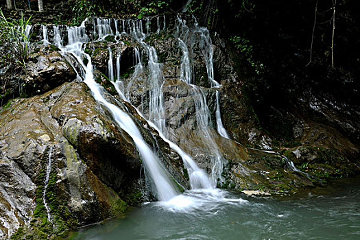 青島住院陪護(hù)費(fèi)用解析，了解更多讓您無(wú)后顧之憂(yōu)！