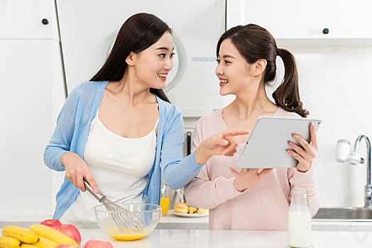 高級管家培訓(xùn)學(xué)費多少錢？揭開管家行業(yè)的職業(yè)前景與投資價值