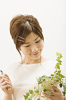 北京月嫂一年能賺多少錢？揭秘月嫂行業(yè)收入的秘密！