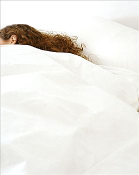 廣州家庭保姆多少錢？揭秘保姆服務(wù)的真實(shí)價格