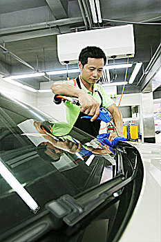 龍崗住家保姆費用多少錢？選擇住家保姆的最優(yōu)方案解析