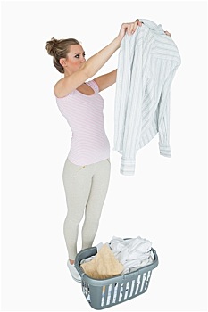 青浦私家月嫂多少錢？揭秘高品質(zhì)月嫂服務(wù)的價(jià)值與選擇