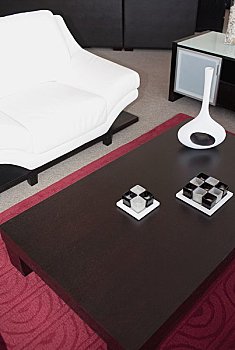 整容醫(yī)院護(hù)工多少錢一天？揭開背后的行業(yè)秘密