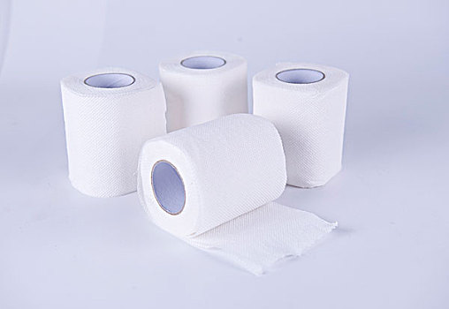 上海家政服務(wù)費(fèi)用一覽：高質(zhì)量服務(wù)，助力家庭幸福